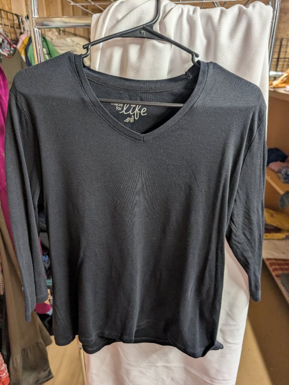 Made for Life Black V-Neck Long Sleeve Shirt XL - 25% Off When You Bundle 5+